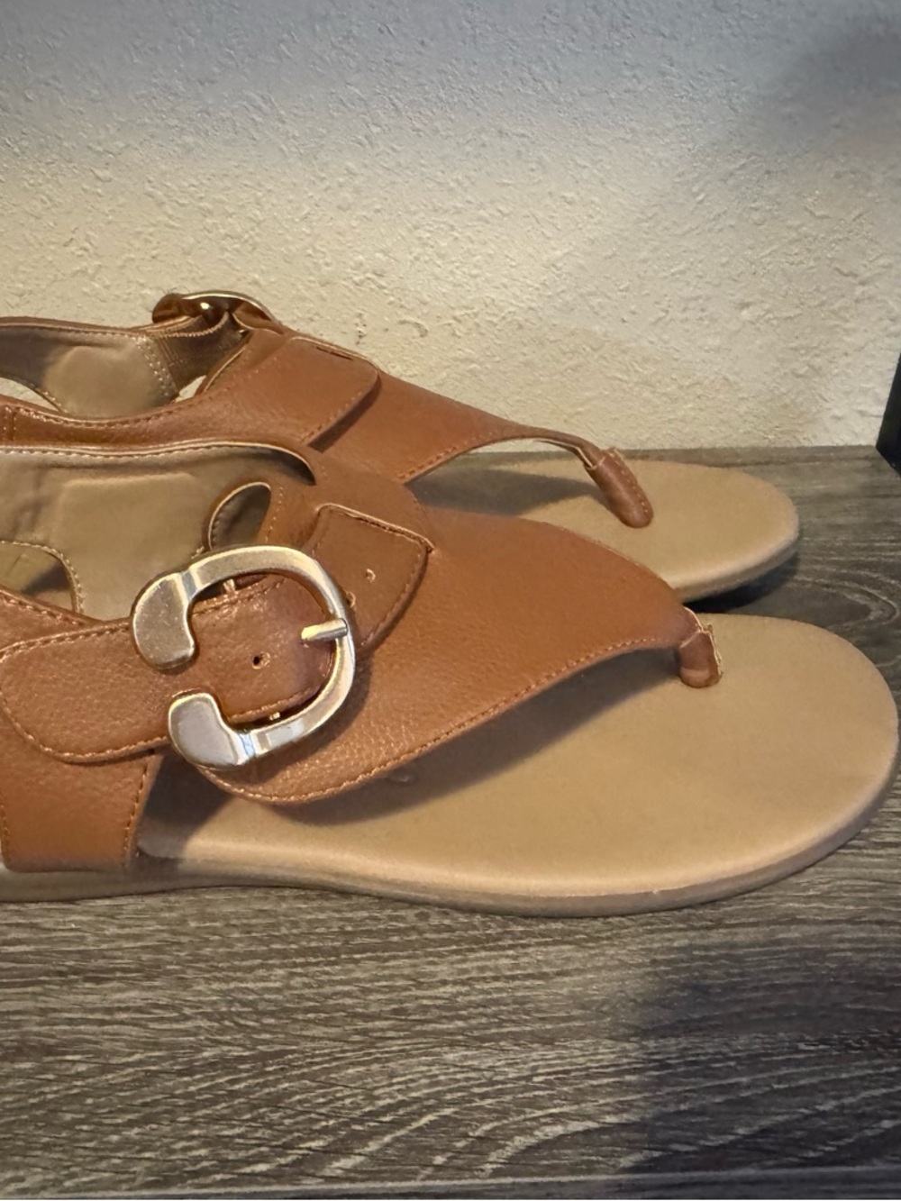 AEROSOLES Brown Leather Buckle Sandals - Picture 2 of 6